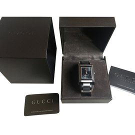 Gucci-Quartz Watches-Metallic