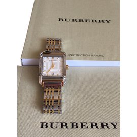 Burberry-Relógios finos-Dourado