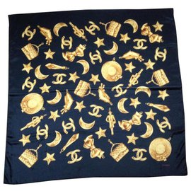 Chanel sciarpe D'oro Blu navy