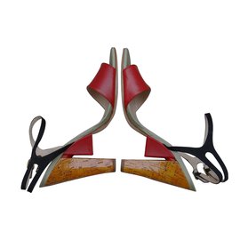 Fendi-sandals-Multiple colors