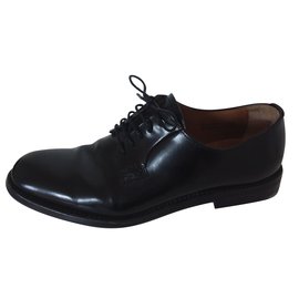 Church's-Flats-Black