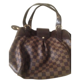 Louis Vuitton-Handbags-Brown