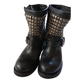 Ash Botas de tornozelo Preto