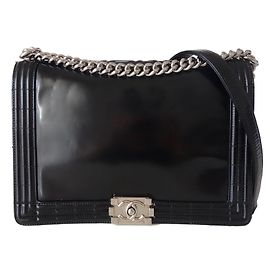 Chanel Junge Schwarz