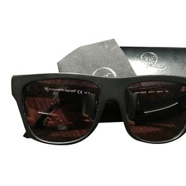 Alexander Mcqueen-Sunglasses-Black