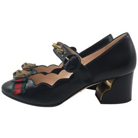 Gucci-Heels-Black