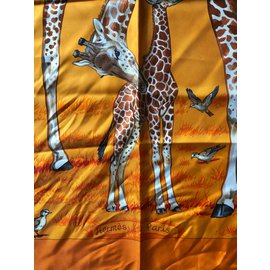 Hermès-Carré de soie « les girafes »-Orange