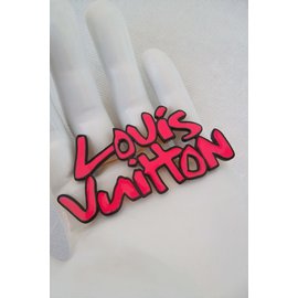 Louis Vuitton-Pins & brooches-Pink
