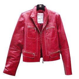 Prada Perfecto Rot