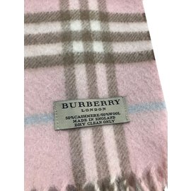 Burberry-Schals-Pink