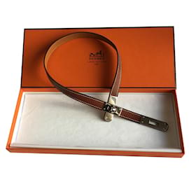 Hermès Necklaces Caramel