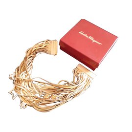 Salvatore Ferragamo-Collares-Dorado