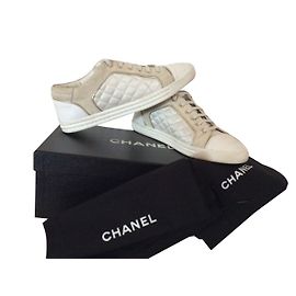 Chanel scarpe da ginnastica Bianco