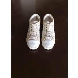 Chanel-sneakers-White