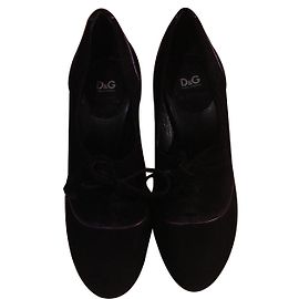 Dolce & Gabbana Pumps aus Wildleder Schwarz 10cm Absatz Schwarz