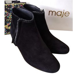 bottines cloutées maje