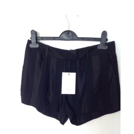 Iro bi material shorts black Black