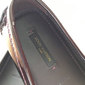 Louis Vuitton-Loafers-Golden,Prune