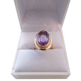 Autre Marque 750/000 Goldring mit Amethyst Pink