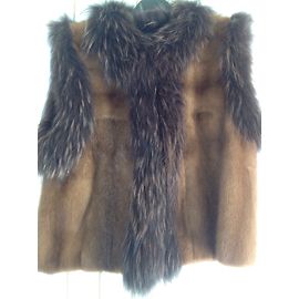 Rizal Gilet Dark brown