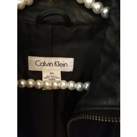 Calvin Klein-Chaqueta-Negro