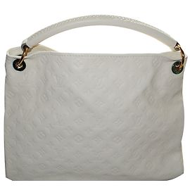 Louis Vuitton MM Artsy Eggshell