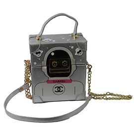 Chanel Roboter Minaudiere Grau