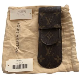 Louis Vuitton-Estuche para pluma / gafas-Marrón oscuro