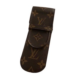 Louis Vuitton-Estuche para pluma / gafas-Marrón oscuro