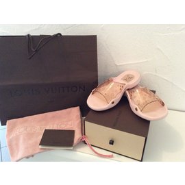 Louis Vuitton Wedge mules Brown Cloth ref.540048 - Joli Closet