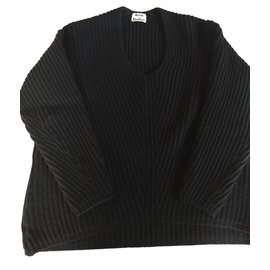 Acne Déborah Schwarzer Wollpullover V-Ausschnitt Schwarz