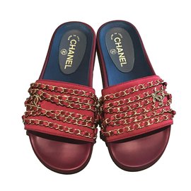 Chanel-Red Satin Chain Slides chinelos-Vermelho