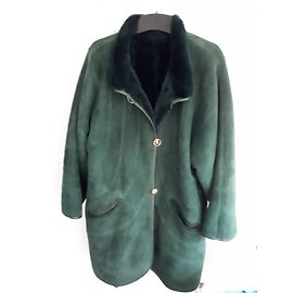 Nina Ricci Mäntel, Oberbekleidung Grün