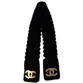 Chanel Écharpe Noir