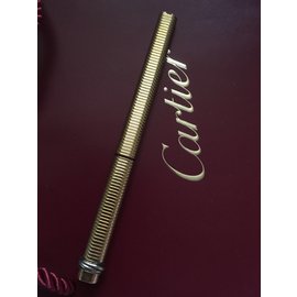 Cartier-debe-Dorado