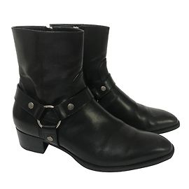 Saint Laurent 43,5 botins Wyatt Preto