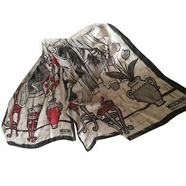 Moschino Cheap And Chic Sscarf Multiple colors