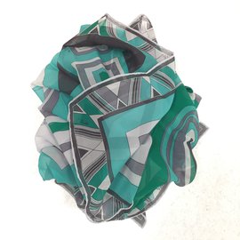 Emilio Pucci-Seiden Schals-Mehrfarben 
