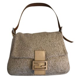 Fendi vara Outro