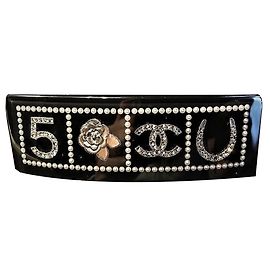 Chanel Gorgeous Hair Clip Black