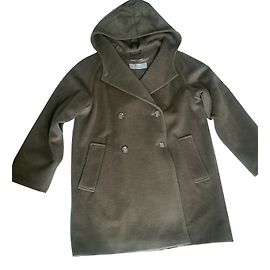 Max Mara Casaco Curto Peacoat de Lã Bege Bege