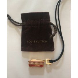 Louis Vuitton-Während der Halsketten-Golden