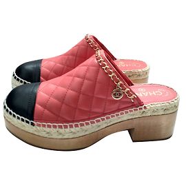 Chanel Chaussons Rouge