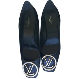 Louis Vuitton-Pompa Madeleine-Nero