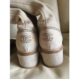 Chanel-Boots-Beige
