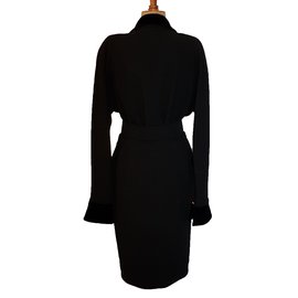 Chanel-Vestido de abrigo CHANEL-Negro