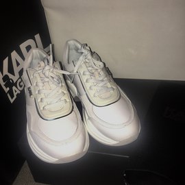 Karl Lagerfeld-Lazare-Blanc