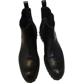 Alexander Mcqueen Chelsea boots Black