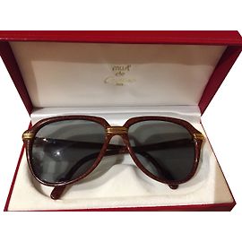 Cartier Modelo piloto en madera perlada. Castaño