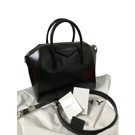 Givenchy-GIVENCHY ANTIGONA SMALL-Schwarz